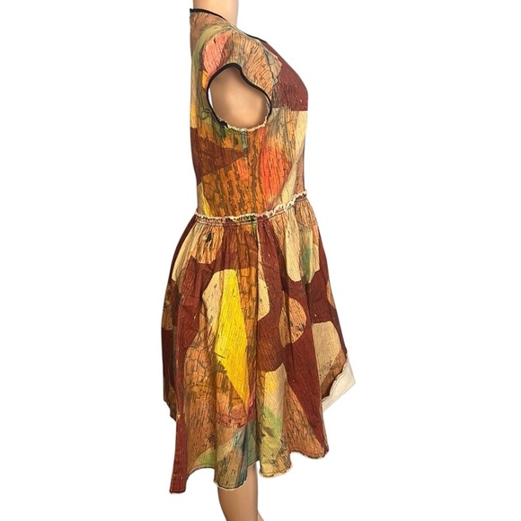 Making the Cut Award Winning Dress Southwestern Beachy Carnival - Picture 3 of 9